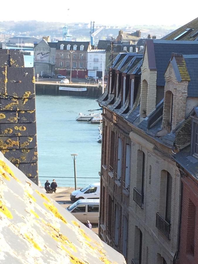 El arco iris entre port et plage Dieppe Extérieur photo